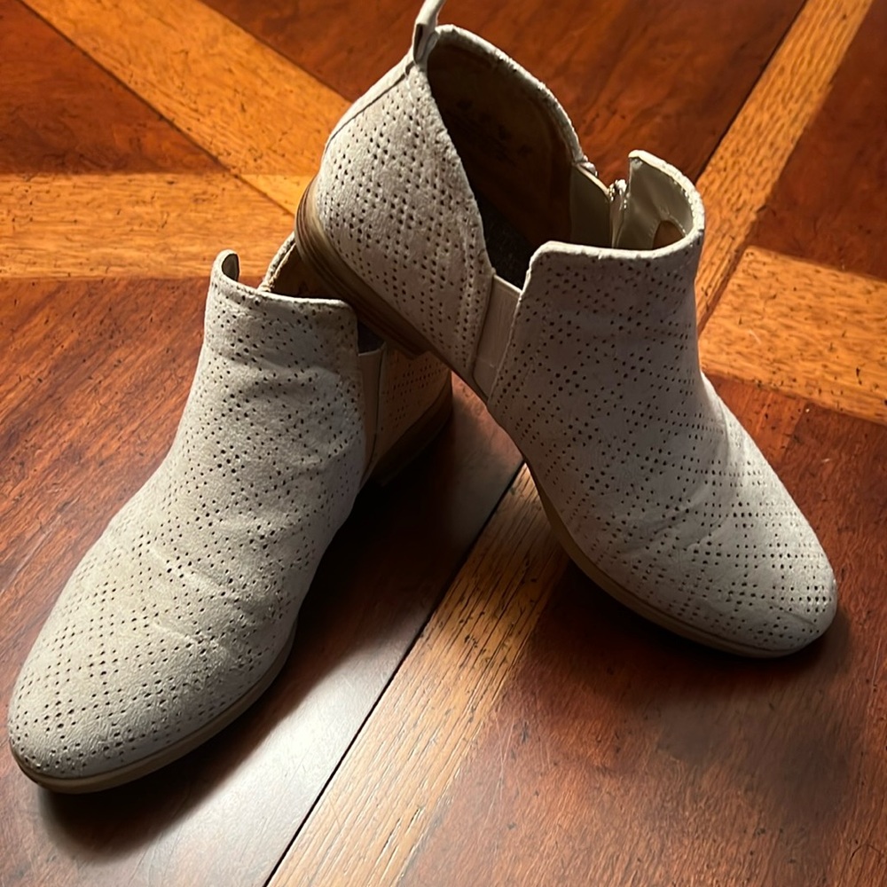 Dr. Scholl’s Bootie. EUC.